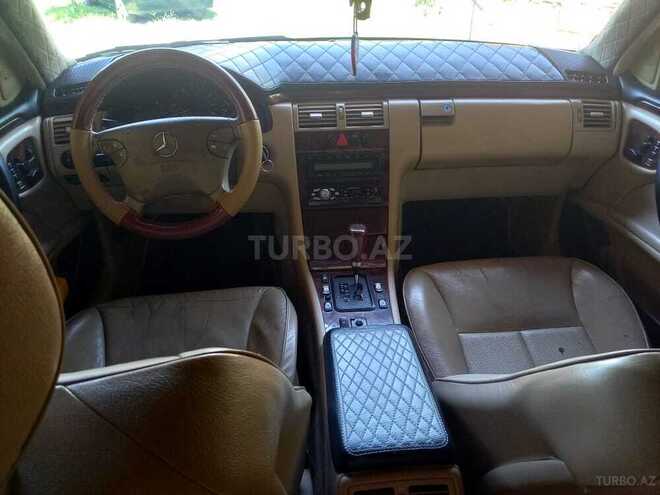 Mercedes E 320 2000, 469,321 km - 3.2 l - Balakən
