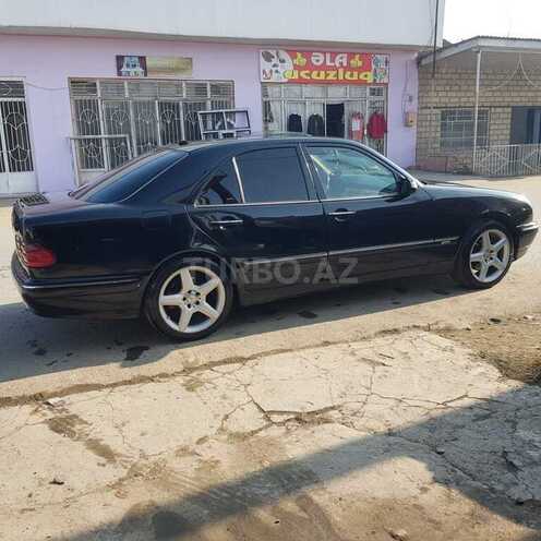 Mercedes E 320 2000, 469,321 km - 3.2 l - Balakən