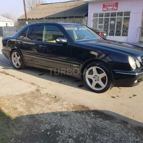 Mercedes E 320 2000, 469,321 km - 3.2 l - Balakən