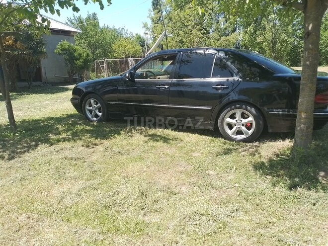 Mercedes E 320 2000, 469,321 km - 3.2 l - Balakən