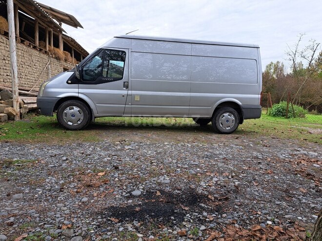 Ford Transit 2006, 221,000 km - 2.4 l - Oğuz