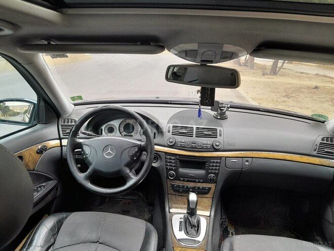 Mercedes E 220 2004, 460,000 km - 2.2 l - Bakı