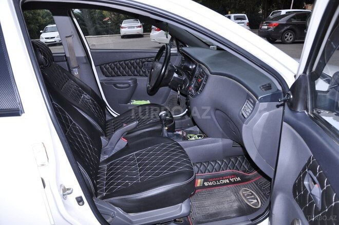 Kia Rio 2008, 395,000 km - 1.4 л - Şamaxı