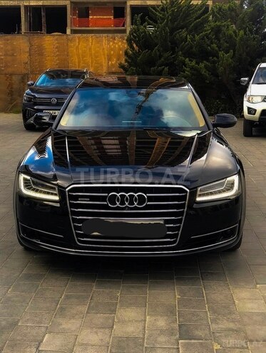 Audi A8 2014, 135,000 km - 4.0 л - Bakı
