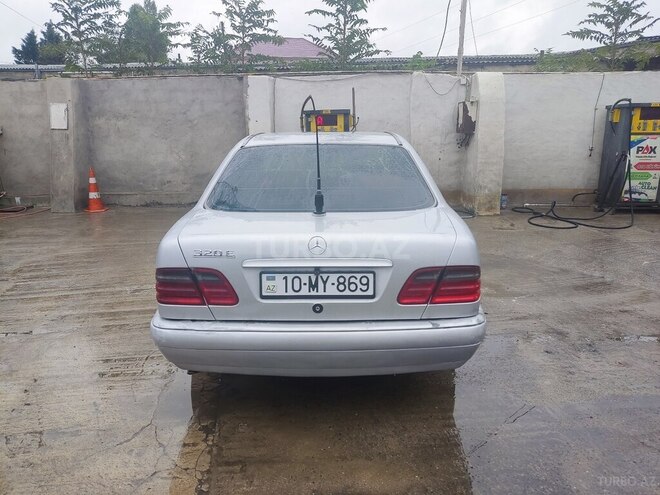 Mercedes E 230 1996, 232,000 km - 2.3 l - Bakı