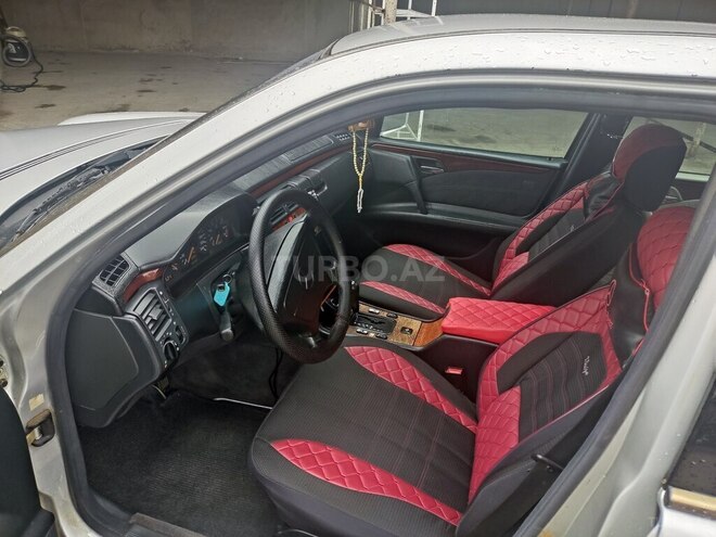 Mercedes E 230 1996, 232,000 km - 2.3 l - Bakı