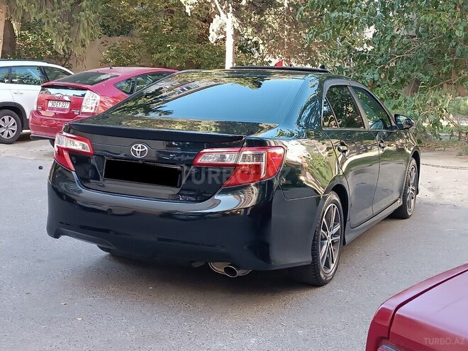 Toyota Camry 2013, 186,000 km - 2.5 л - Bakı