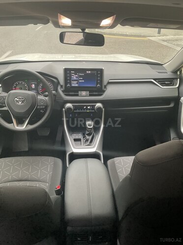 Toyota RAV4 2022, 4,937 km - 2.0 l - Bakı