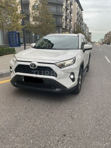 Toyota RAV4 2022, 4,937 km - 2.0 l - Bakı