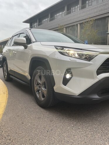 Toyota RAV4 2022, 4,937 km - 2.0 l - Bakı