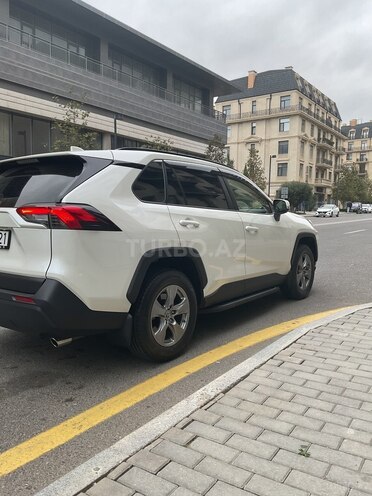 Toyota RAV4 2022, 4,937 km - 2.0 l - Bakı
