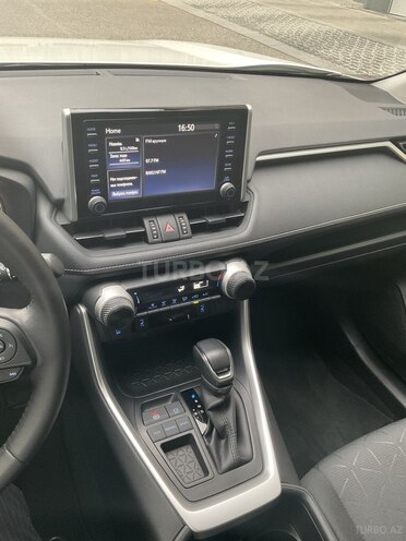 Toyota RAV4 2022, 4,937 km - 2.0 l - Bakı