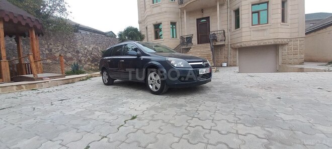 Opel Astra 2006, 236,000 km - 1.4 l - Bakı