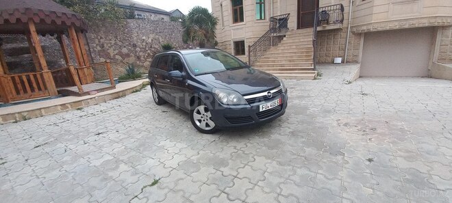 Opel Astra 2006, 236,000 km - 1.4 l - Bakı