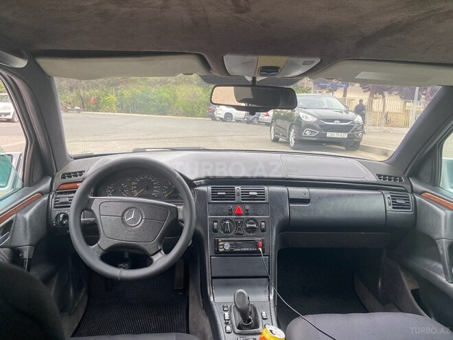Mercedes E 230 1997, 397,521 km - 2.3 l - Bakı