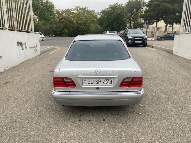 Mercedes E 230 1997, 397,521 km - 2.3 l - Bakı