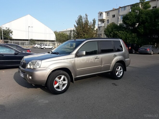 Nissan X-Trail 2004, 279,000 km - 2.0 l - Bakı