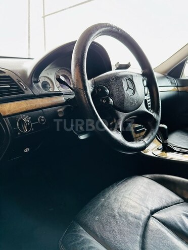 Mercedes E 220 2007, 430,000 km - 2.2 л - Şirvan