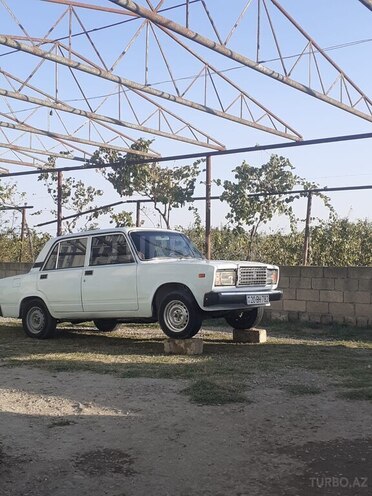 LADA (VAZ) 2107 1990, 174,000 km - 1.6 l - Salyan