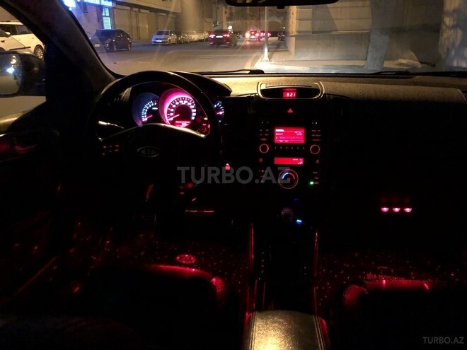 Kia Cerato Koup 2009, 207,000 km - 1.6 l - Bakı