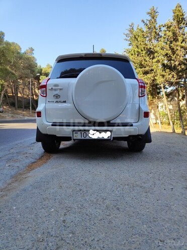 Toyota RAV4 2010, 222,000 km - 2.0 л - Bakı