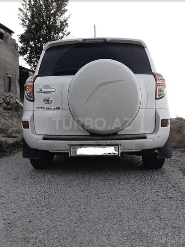 Toyota RAV4 2010, 222,000 km - 2.0 л - Bakı