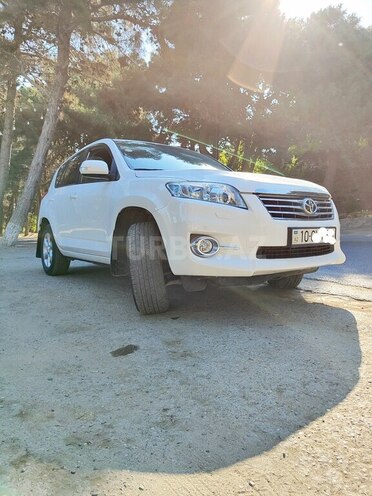 Toyota RAV4 2010, 222,000 km - 2.0 л - Bakı