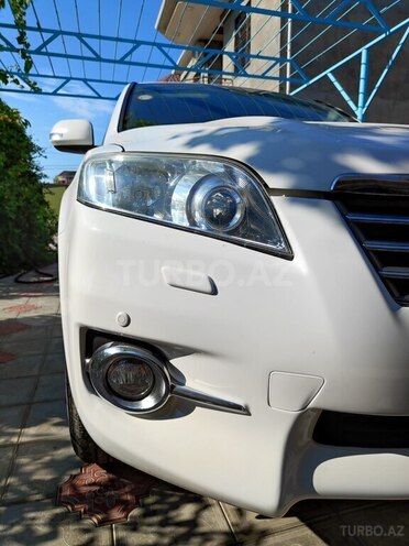 Toyota RAV4 2010, 222,000 km - 2.0 л - Bakı