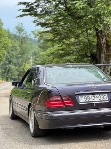 Mercedes E 240 1998, 289,643 km - 2.4 л - Bakı