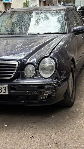 Mercedes E 240 1998, 289,643 km - 2.4 л - Bakı