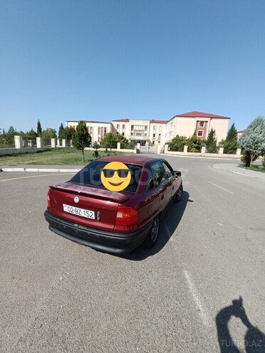 Opel Astra 1993, 45,051 km - 1.6 l - Bərdə