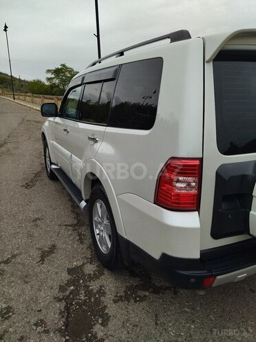 Mitsubishi Pajero 2007, 199,000 km - 3.0 л - Bakı