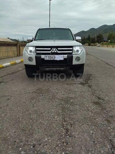 Mitsubishi Pajero 2007, 199,000 km - 3.0 л - Bakı