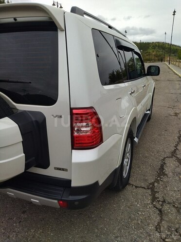 Mitsubishi Pajero 2007, 199,000 km - 3.0 л - Bakı