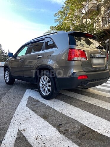 Kia Sorento 2011, 262,000 km - 2.0 l - Bakı