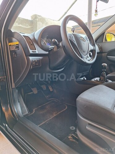 Hyundai i30 2009, 205,000 km - 1.4 l - Mingəçevir