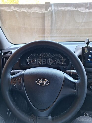 Hyundai i30 2009, 205,000 km - 1.4 l - Mingəçevir