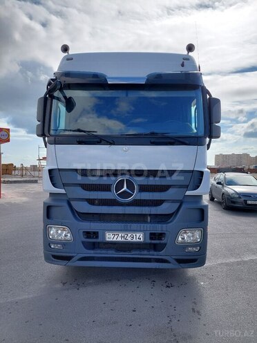 Mercedes Actros 1846 2013, 985,601 km - 14.0 l - Bakı