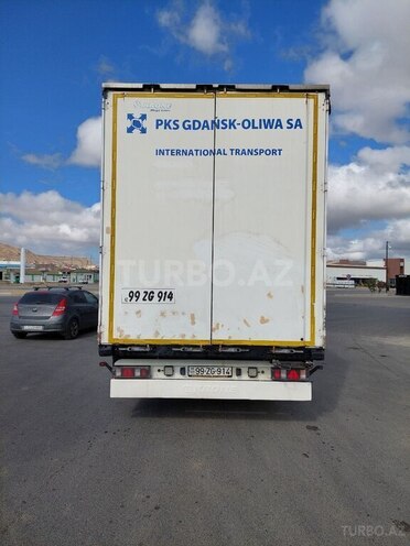 Mercedes Actros 1846 2013, 985,601 km - 14.0 l - Bakı