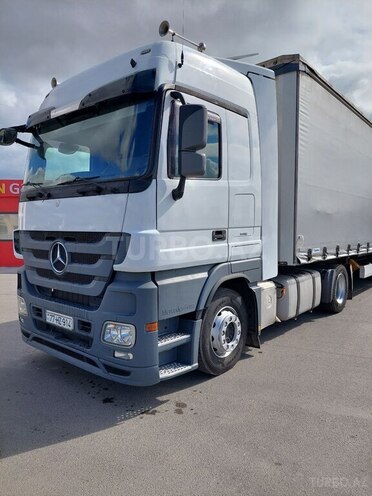 Mercedes Actros 1846 2013, 985,601 km - 14.0 l - Bakı