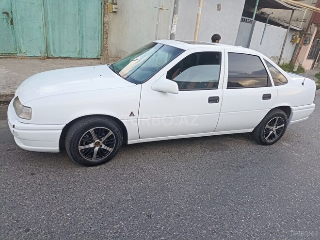 Opel Vectra 1994, 450,000 km - 1.8 l - Bakı