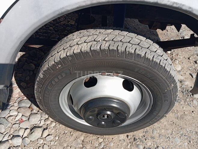 GAZ 330200 2011, 100,000 km - 2.5 l - Salyan