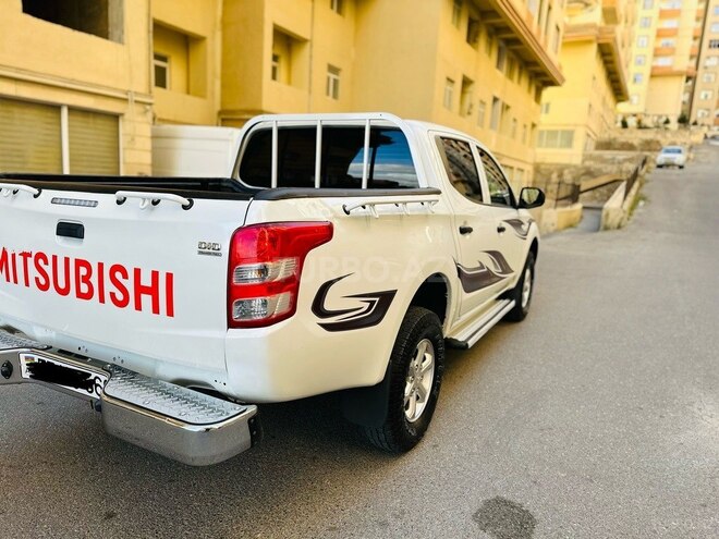 Mitsubishi L200 2016, 168,525 km - 2.4 л - Bakı