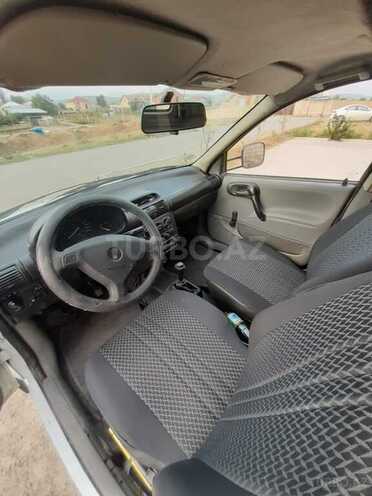 Opel Combo 2000, 200,000 km - 1.7 l - Quba