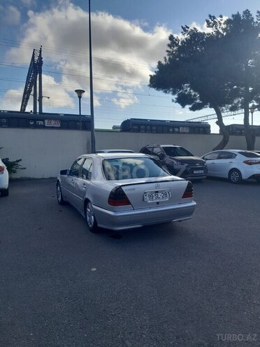 Mercedes C 220 1995, 175,800 km - 2.2 l - Bakı