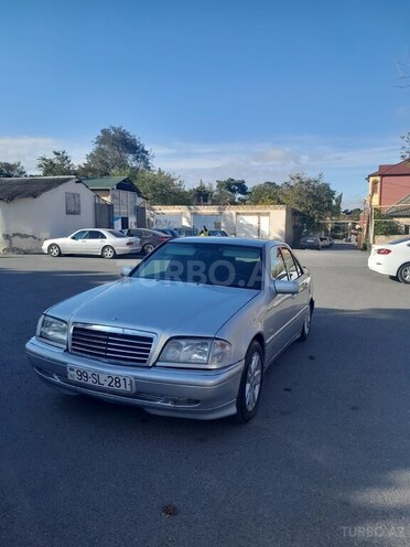 Mercedes C 220 1995, 175,800 km - 2.2 l - Bakı