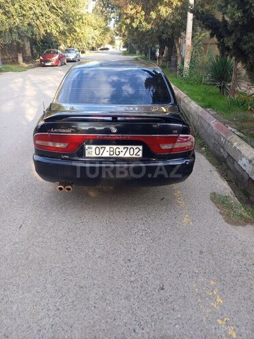Mitsubishi Galant 1996, 245,631 km - 2.0 l - Salyan