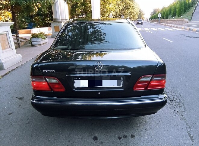 Mercedes E 270 2001, 655,000 km - 2.7 l - Tovuz