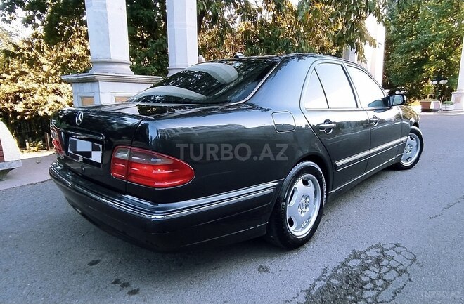 Mercedes E 270 2001, 655,000 km - 2.7 l - Tovuz