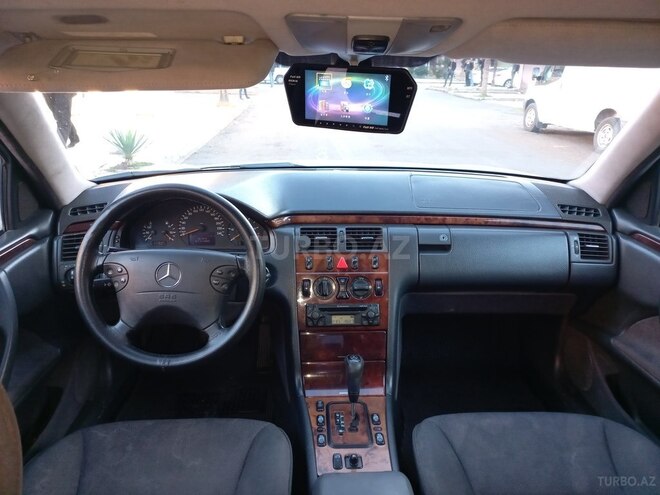 Mercedes E 220 1999, 513,000 km - 2.2 l - Ağstafa